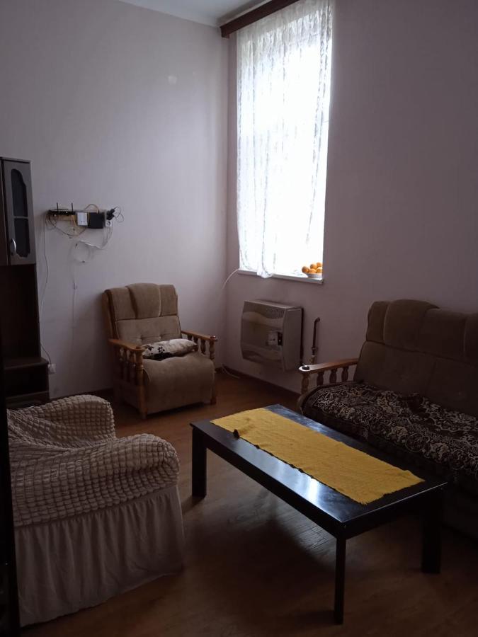 Silence Apartment Kutaisi Bagian luar foto