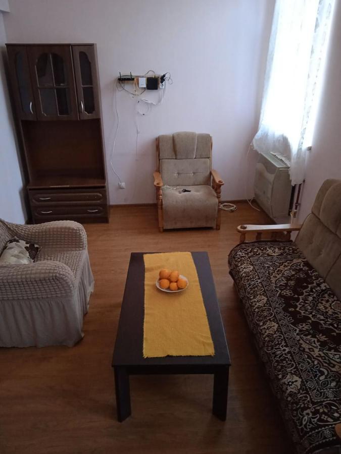 Silence Apartment Kutaisi Bagian luar foto